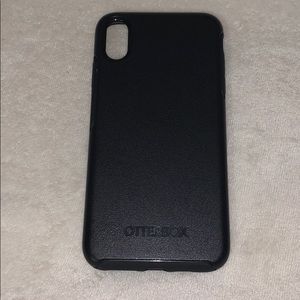 Otterbox black case for iphone XS MAX